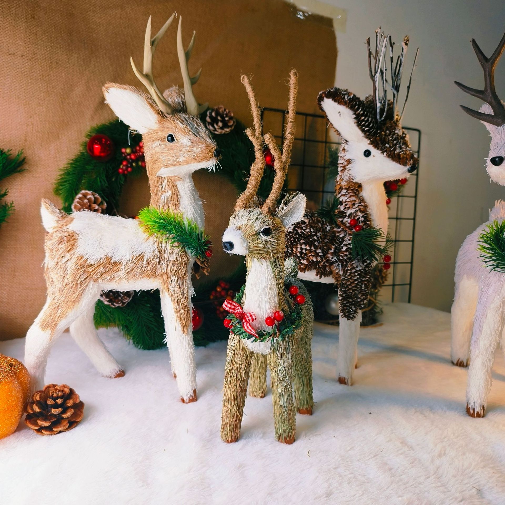 Decoración de ciervo navideño, adornos lindos, exquisitos recuerdos, simulación de alces, decoración de escritorio de ventana navideña, accesorios