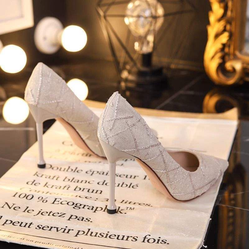 2026 Spring New Style High-Heeled Shoes with Closed Toes for Women, Thin Heels That Are Comfortable, Versatile Pointed-Toe Black Pumps