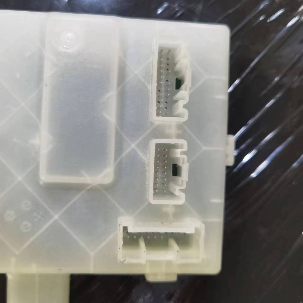 Aplicable al módulo de control de puerto de carga Tesla Modelo 3/Y 1537264-20-B