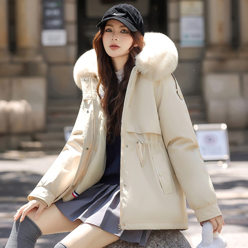 Paquete para mujeres de invierno 2025 nuevo tipo con forro de pelusa desmontable hombre pequeño medio largo una ropa tres chaqueta