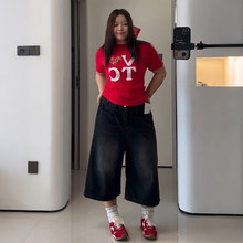 ���ش�a��ɫ���ţ�ж�ѝŮ�ļ��¿���ѝ���@��ֱͲ�߷�ѝ