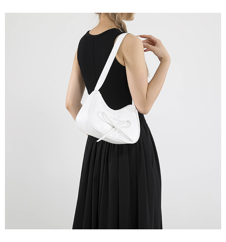 This is a trendy and fashionable single-shoulder crossbody bag with a simple bow design for women's 2024 autumn and winter collection undefined