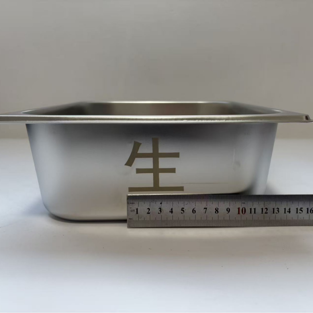 ������ַ������������賤���δ��Ǳ��ºд����貼����