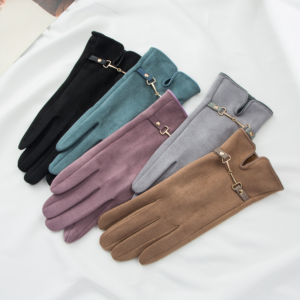 Plus Velvet Chain Gloves Female Autumn And Winter Warmth Riding Driving Solid Color Five-finger Gloves display picture 1