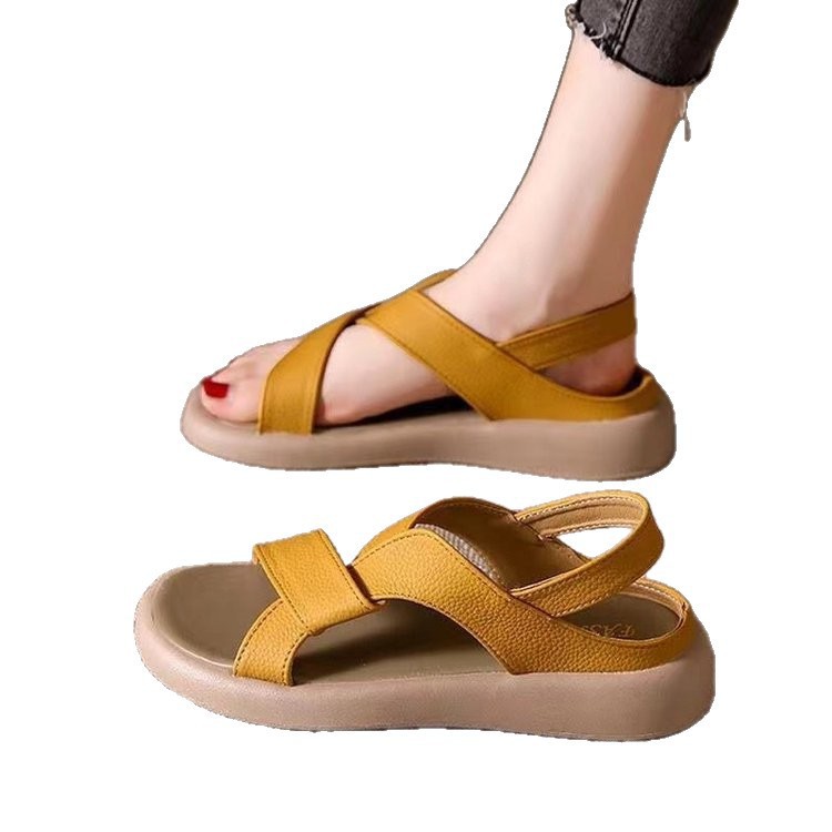 Sandalias de mujer con suela suave y gruesa 2026 verano nueva moda versátil viajes de playa de playa zapatos romanos