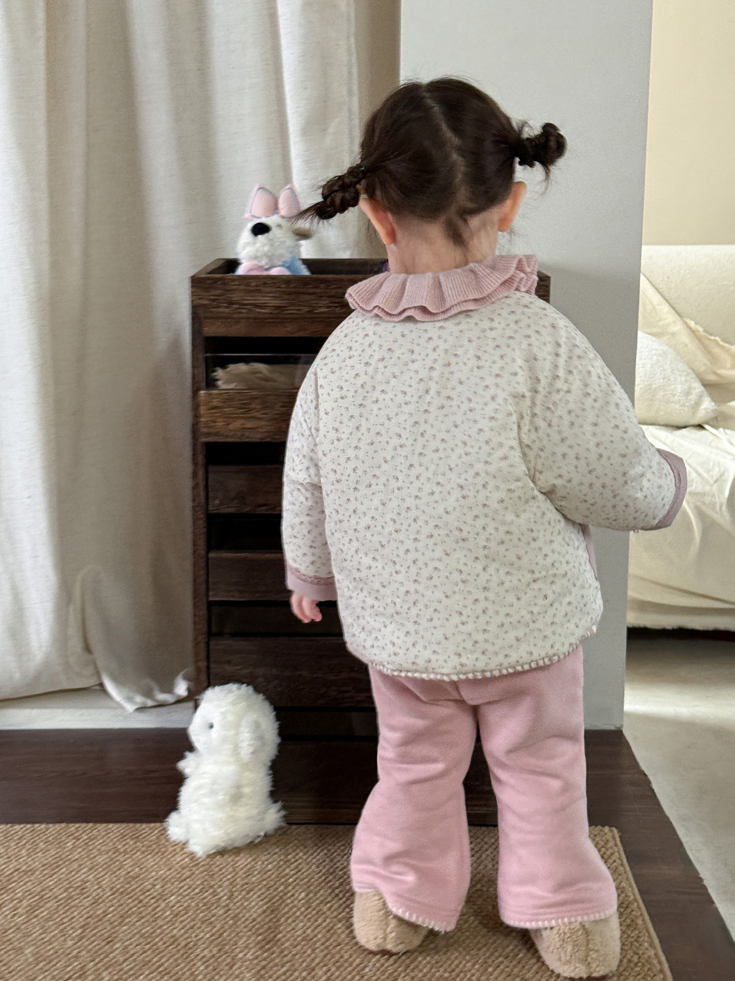 Sugar Pear ropa infantil ropa de algodón de niñas ropa de invierno 2025 nuevo estilo de aire extranjero engrosado doble cara ropa de algodón infantil chaqueta de bebé