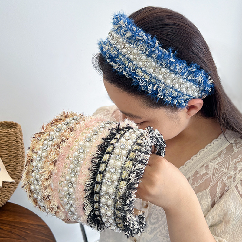 Autumn and Winter New Korean Style Small Chanel High-end Sense Headband Internet Celebrant Same Style Diamond Fabric Pearl Heavy Industry Headband Hair Card