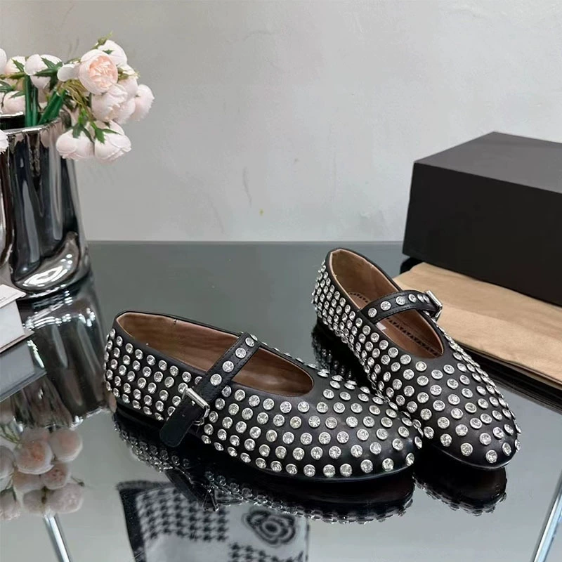 Премиум Чувство воловьей кожи версия страз с низкой полосой и неглубокими круглыми головами Мэри Джейн плоская обувь балет женские туфли