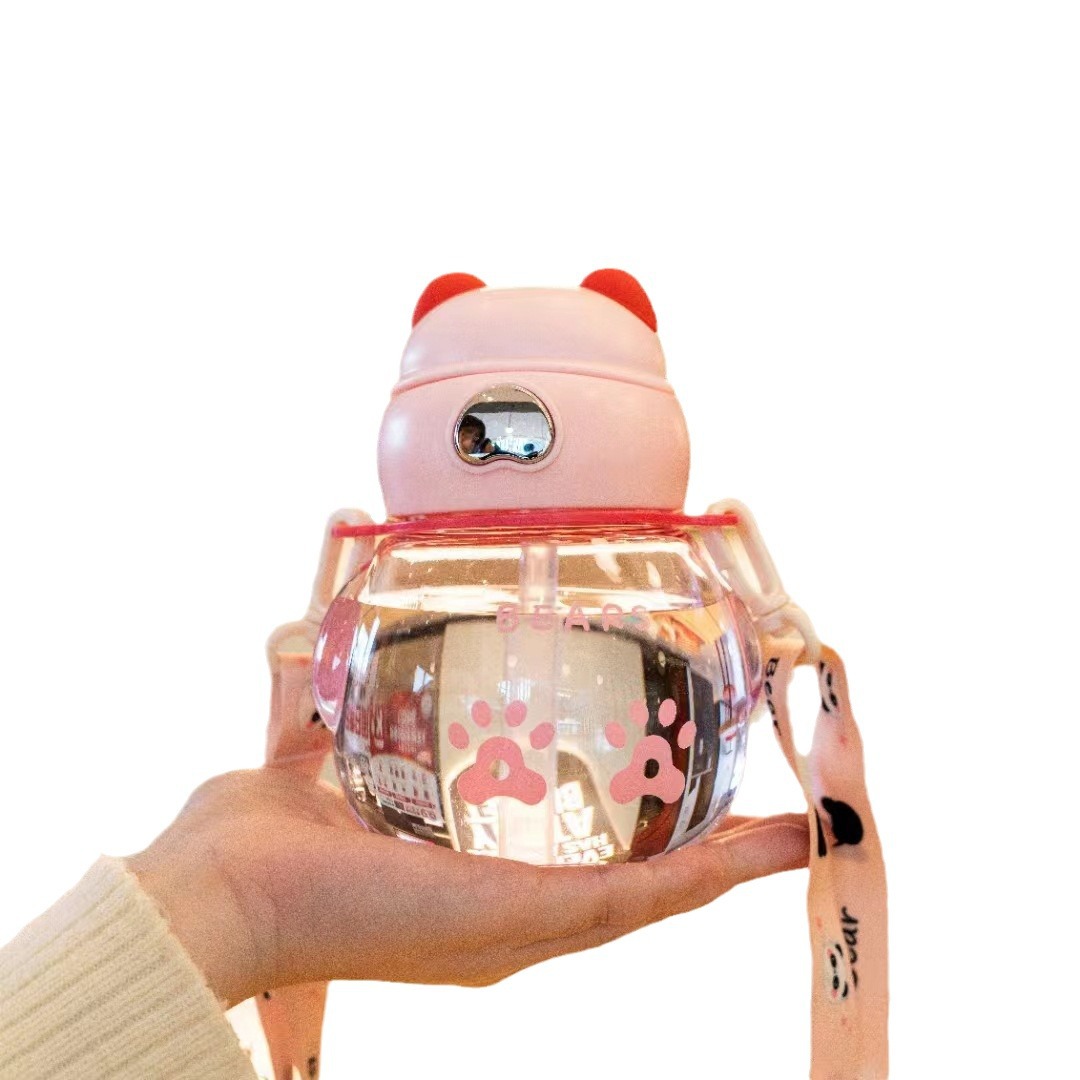 Tianyi 0940 nuevo lindo paja taza de bala taza de plástico pequeño vientre huellas paja correa de la taza de plástico fabricante