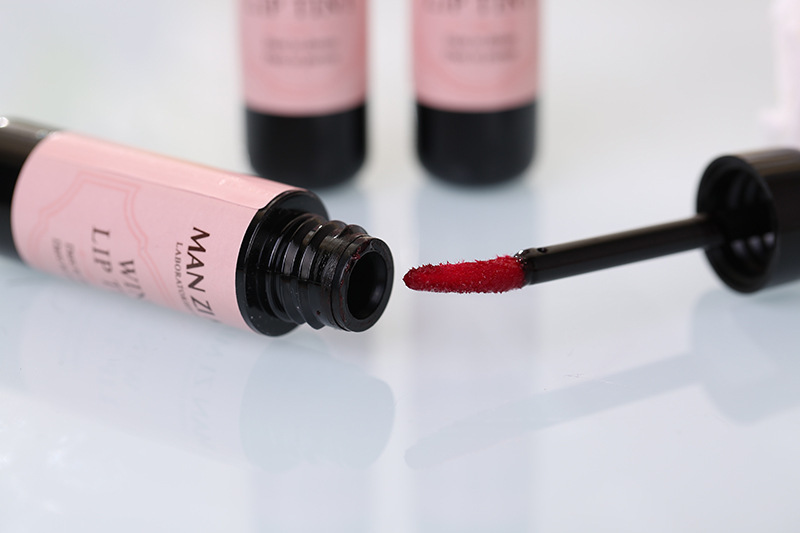 Lip dye, red wine bottle lip gloss and lip gloss are not easy to stick to the rim of the glass. Red multi-color red wine lip dye, lip bite undefined