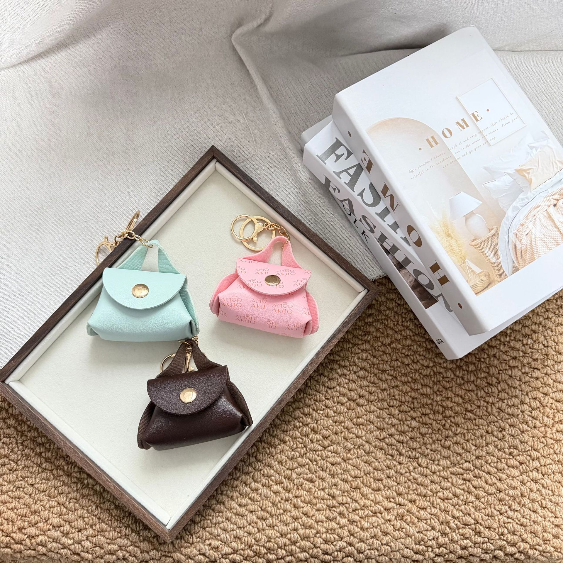 Dopamine PU leather coin purse for women, niche keychain accessory, Miu-style ins-style mini bag with a high-end feel
