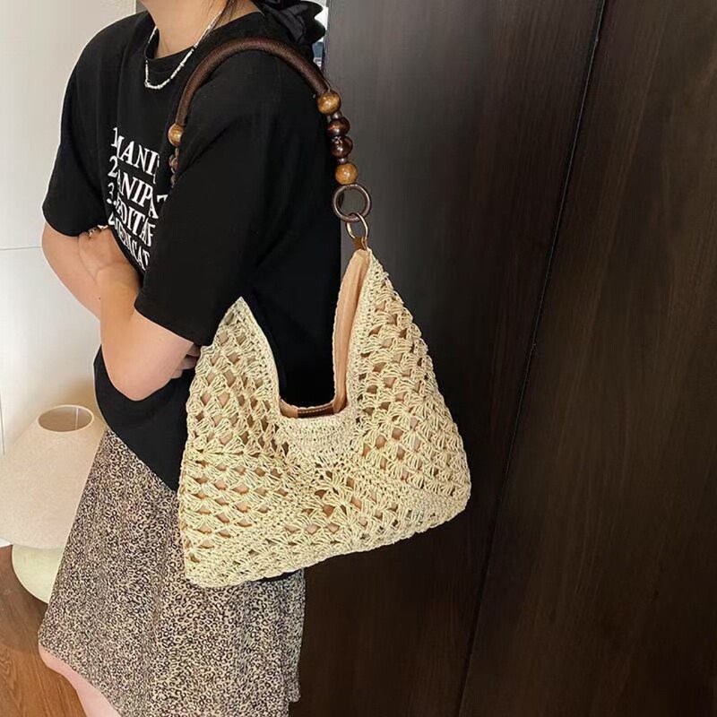 Straw Hollow Shoulder Bag Versatile Beach Bag Large Capacity Vacation Style Handbag Summer Travel Bag