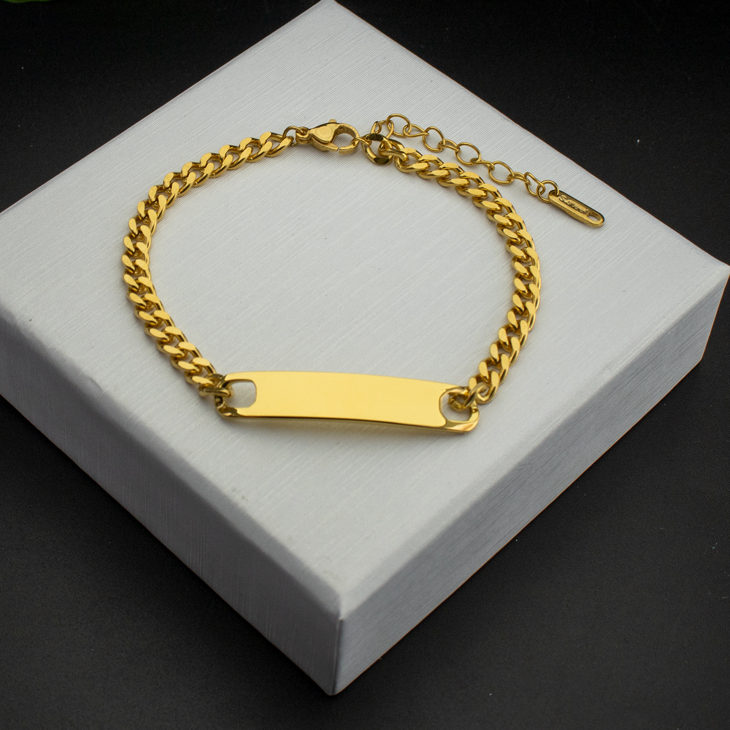 Daily Occasion Simple Style Letter Customization Laser Engraving Titanium Steel Plating Valentine'S Day Unisex Bracelets Men Chain Bracelets
