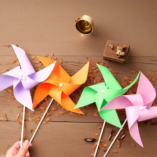 Windmill diy handmade material bag kindergarten Creative Production drawing small windmill children assembled origami toys