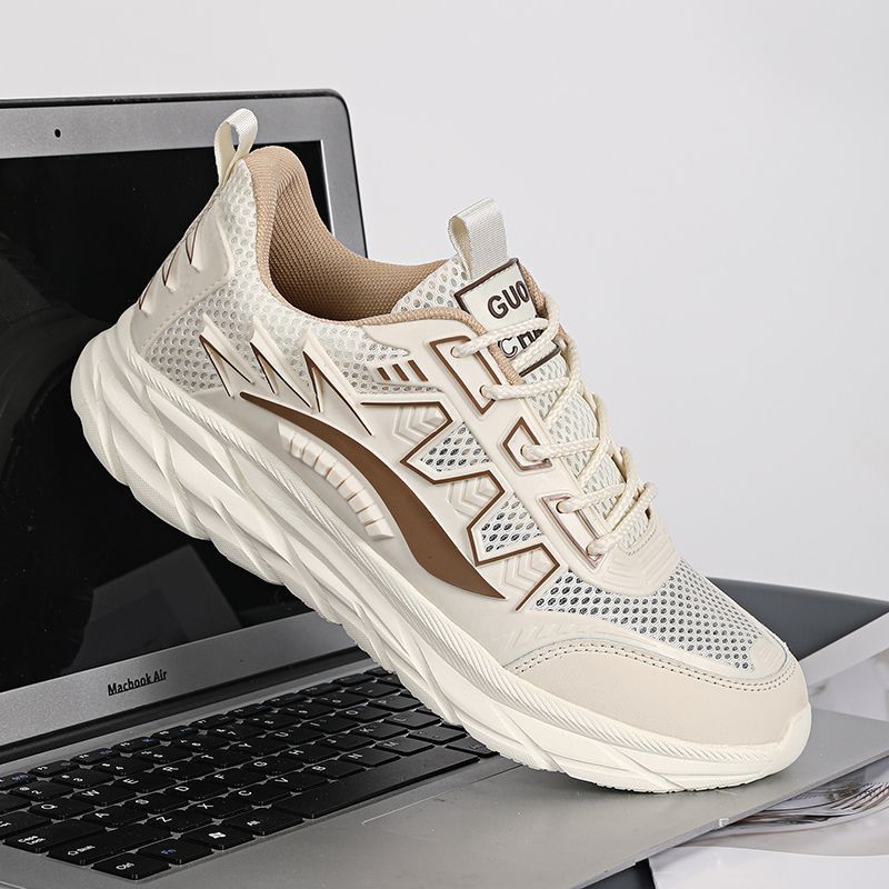 Beige, 2819meter