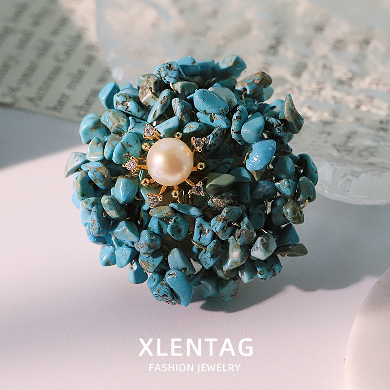 Perla natural zircon imitación turquesa broche mujer retro alto sentido flor de pecho creativo diseño a mano universal broche