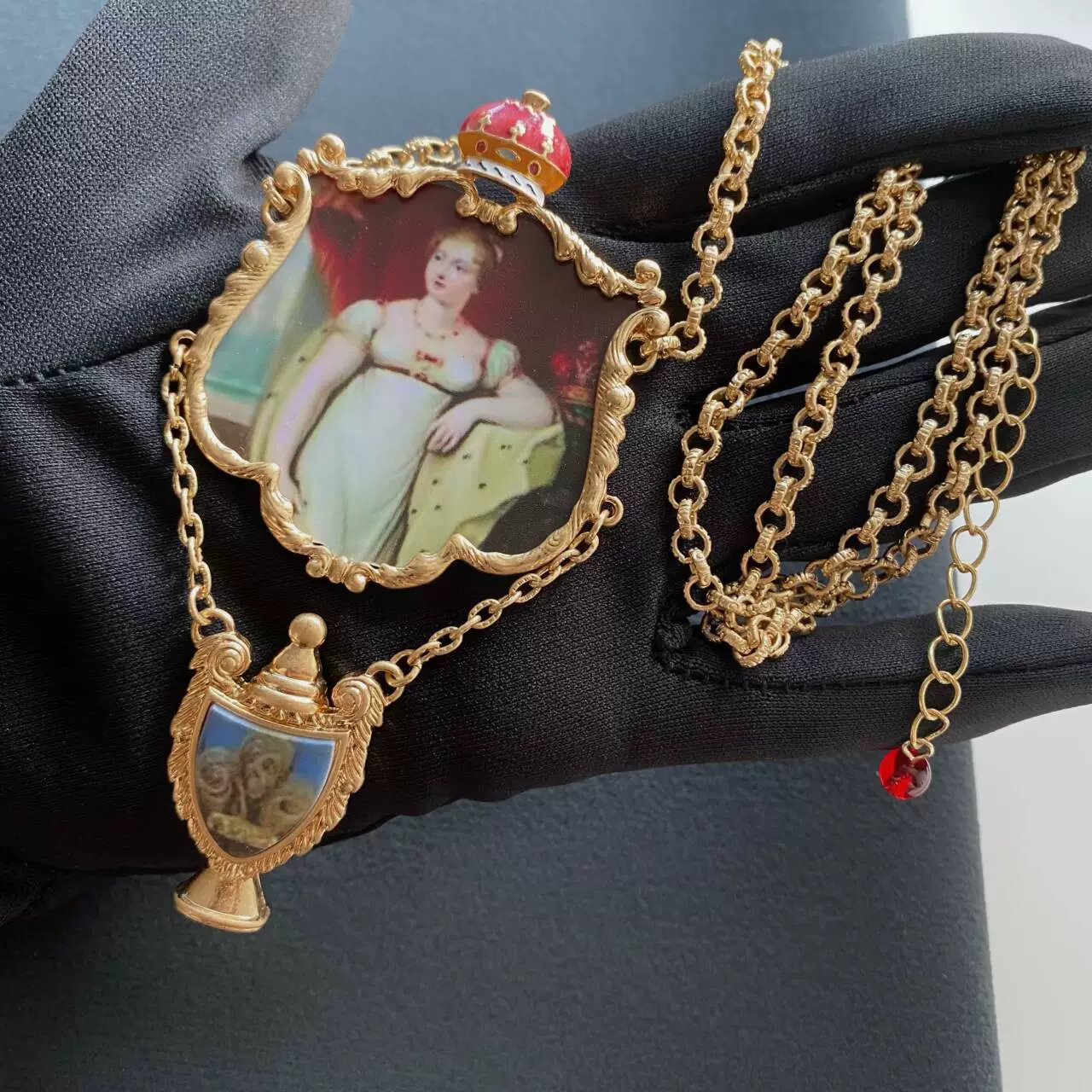 Retro necklace, fashionable pendant, design chain for key bag , European style