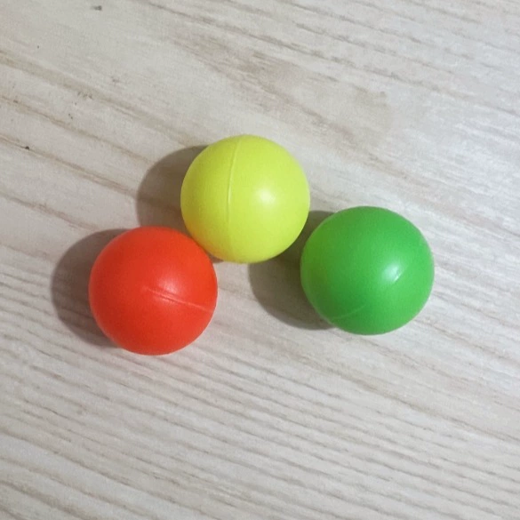 Toy gun for table tennis, plastic bouncy ball, (Physicals)
