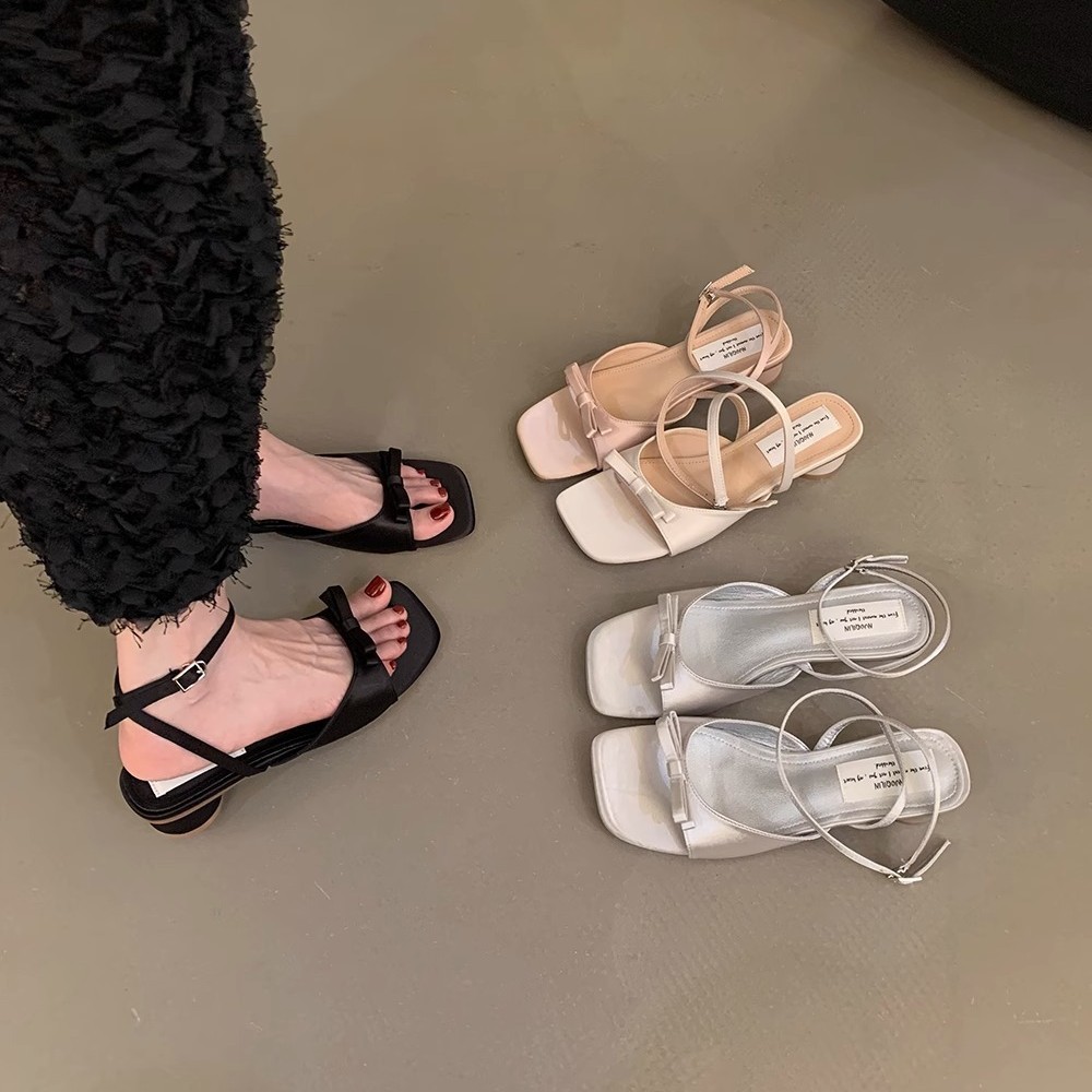 Zapatos de tacón alto con lazo de viento de noche francés, sandalias plateadas, sandalias y pantuflas de tacón grueso de verano con falda, zapatos de hadas