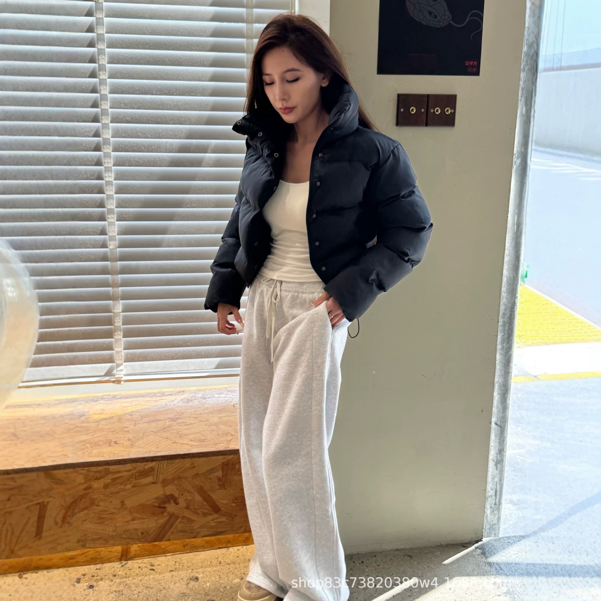 莆田高版本露露加绒卫裤Scuba系列Regular柔软亲阔腿裤运动女裤子