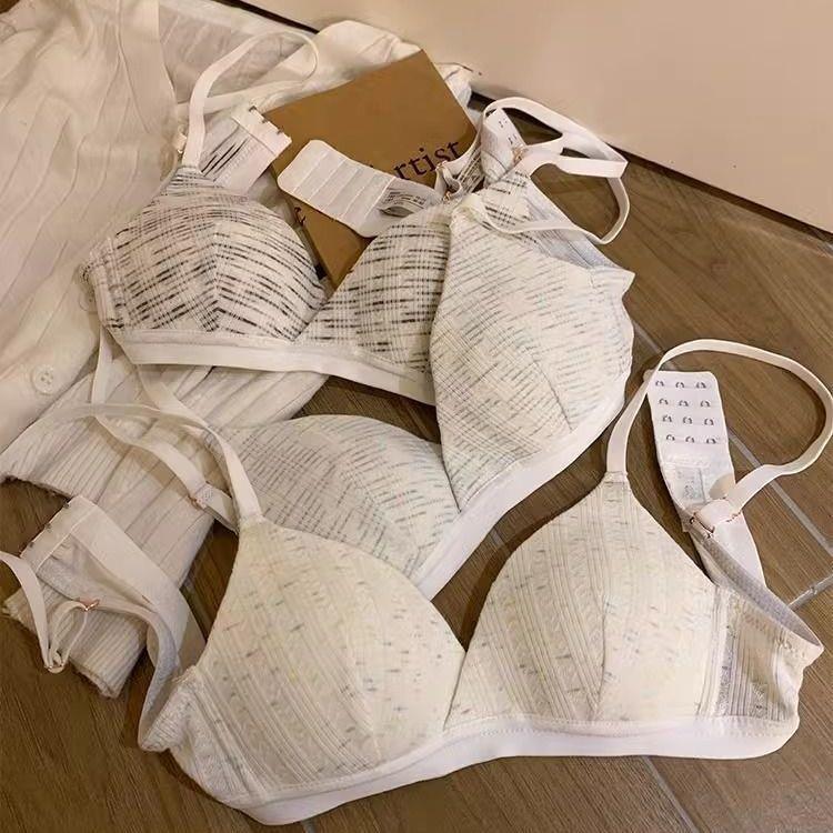 Super Value Two-Piece Set: Leopard Print Thin Cup Wireless Bra for Small Busts, Enhances Cleavage, Conceals Side Breasts, Sexy and Sweet