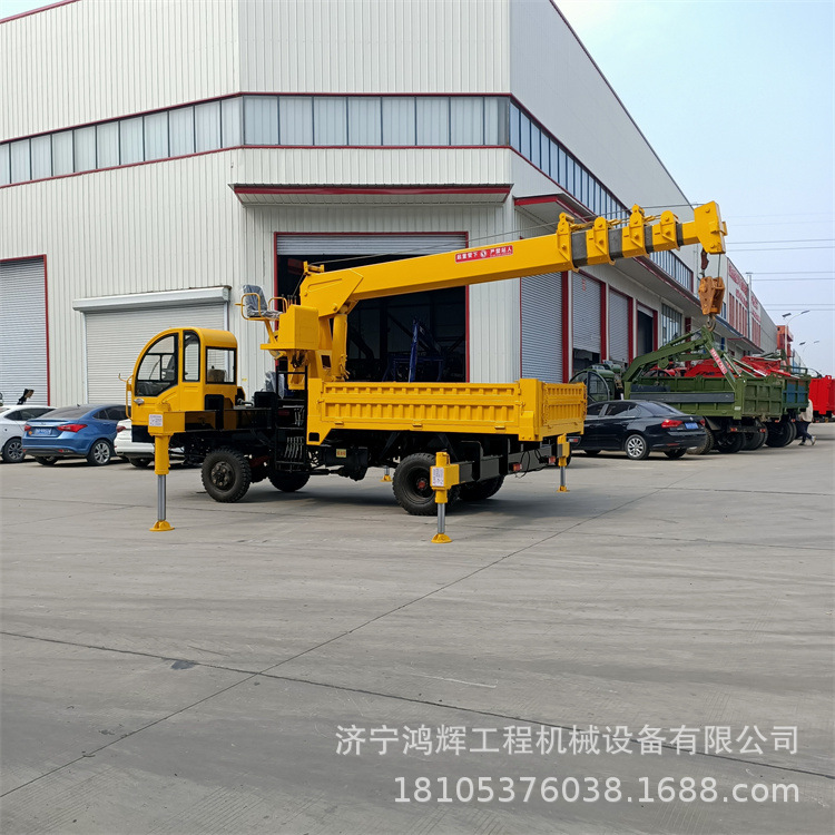 轮式四驱吊装一体车 8吨四不像随车吊 工程可吊可拉运输车