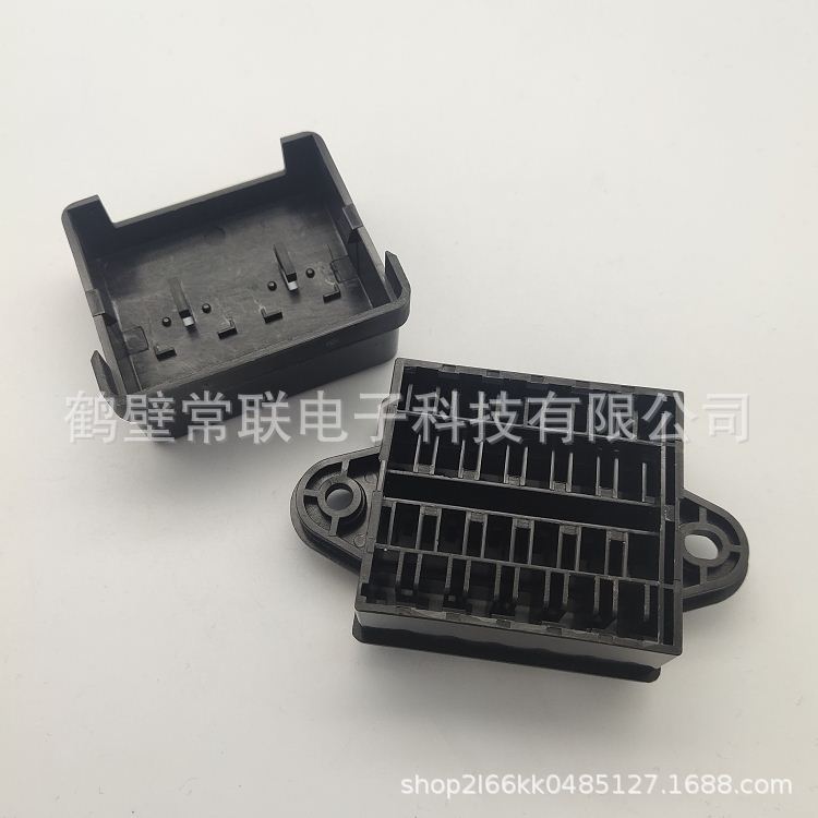 BX2122-1 黑色12路保险盒带盖子 汽车保险丝盒熔断器盒 胶壳