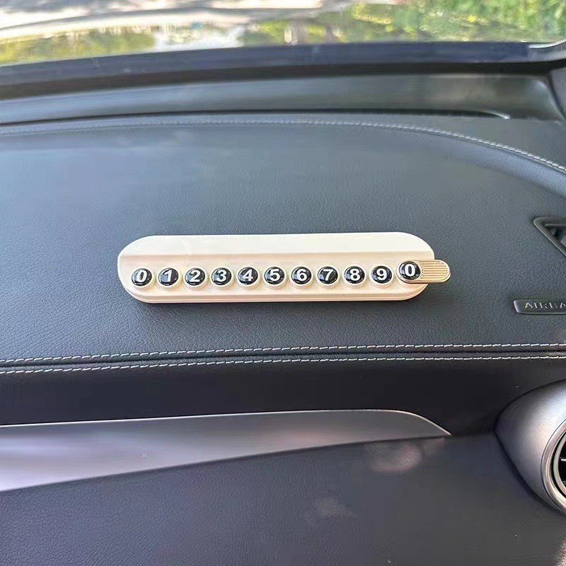 Placa de matrícula de estacionamiento temporal de automóviles, decoración de automóvil de aromaterapia de fragancia pequeña, decoración de automóvil, matrícula móvil de dibujos animados lindo