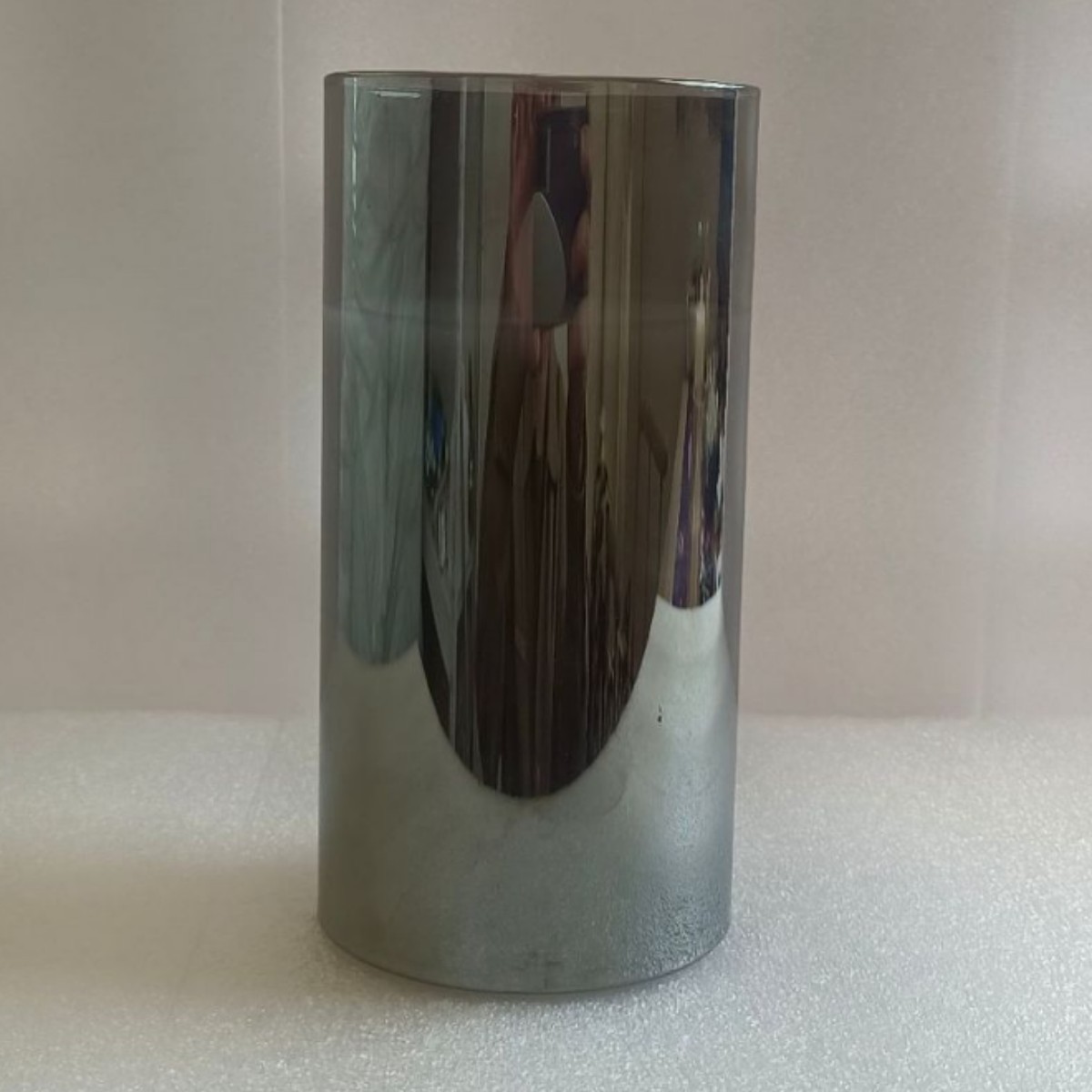 7.5x10 스모크 그레이 스윙 헤드(리모컨 및 배터리 제외)