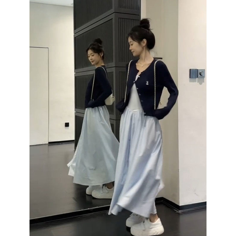 早春两件套装慵懒学院风藏青色麻花针织开衫女搭配浅蓝色连衣裙潮|undefined