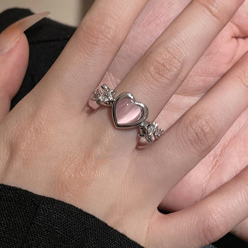 Niche design pink love thorn cat's eye zircon ring for women with sweet and cool style, fashionable temperament and versatile ring