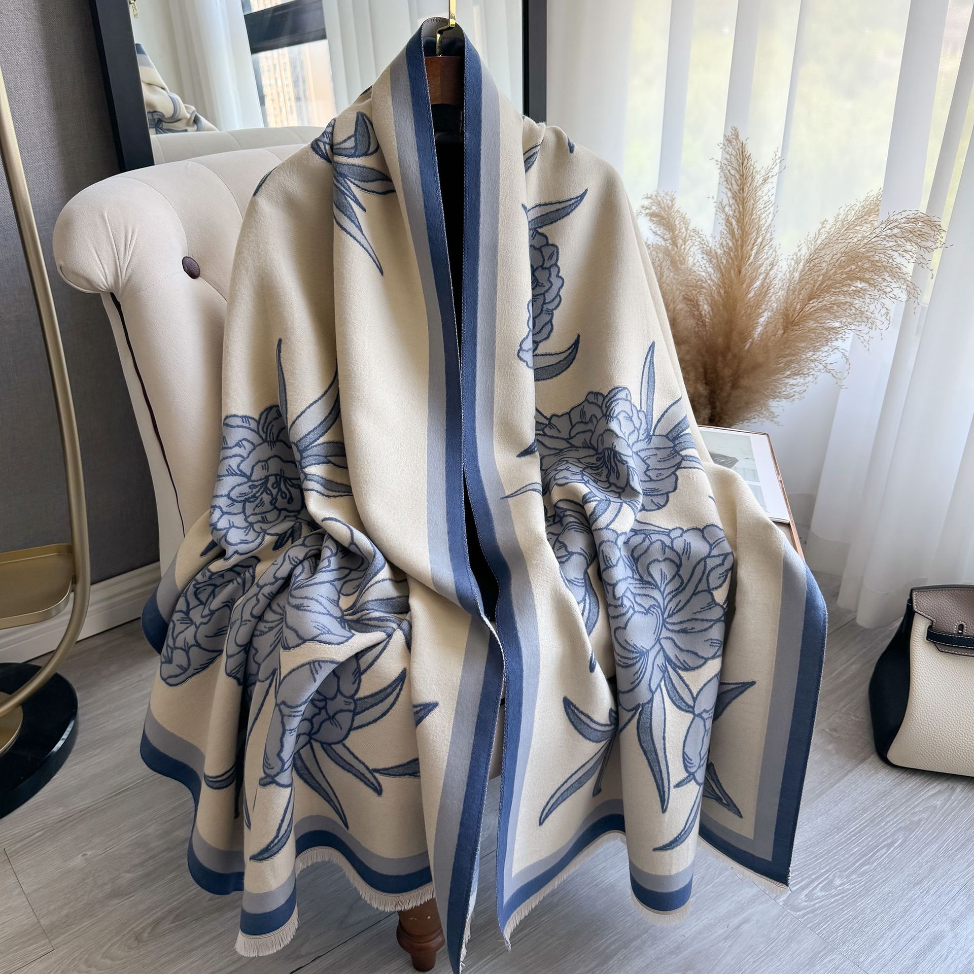 Flores y plantas de moda imitación de cachemira temperamento bufandas de doble cara mujeres invierno coreano variedad gruesa buñuelo caliente