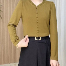 早秋新款女花边领针织衫长袖打底衫时尚气质绒衫百搭休闲妈妈上衣