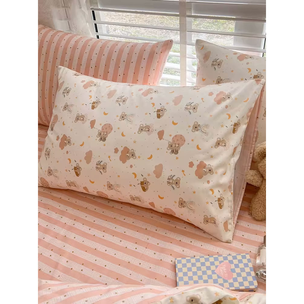 Cuatro piezas de algodón de dibujos animados 100 algodón 2023 nueva sábanas cubiertas dormitorio de estudiantes cama de tres piezas