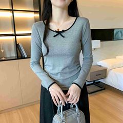 灰色圆领蝴蝶结长袖t恤女2025秋季新款收褶修身显瘦气质独特上衣