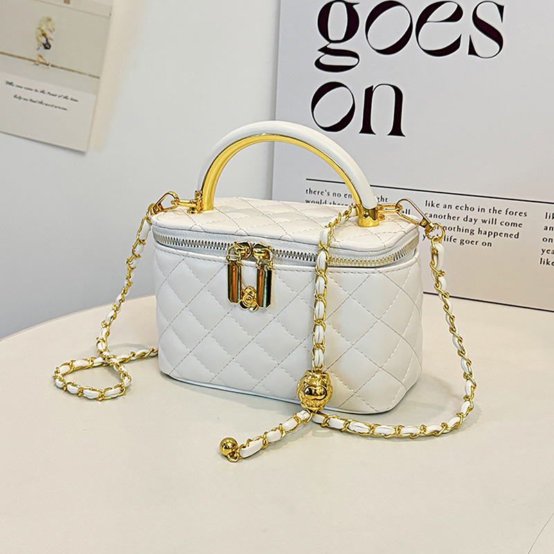 Hilo de bordado de rombos transfronterizos Bolso cuadrado pequeño Mujer 2025 Nueva cadena de lujo ligera Bolso de mensajero de hombro