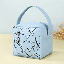 简约手提立体化妆包大容量高级感化妆品收纳包小号便携洗漱包批发