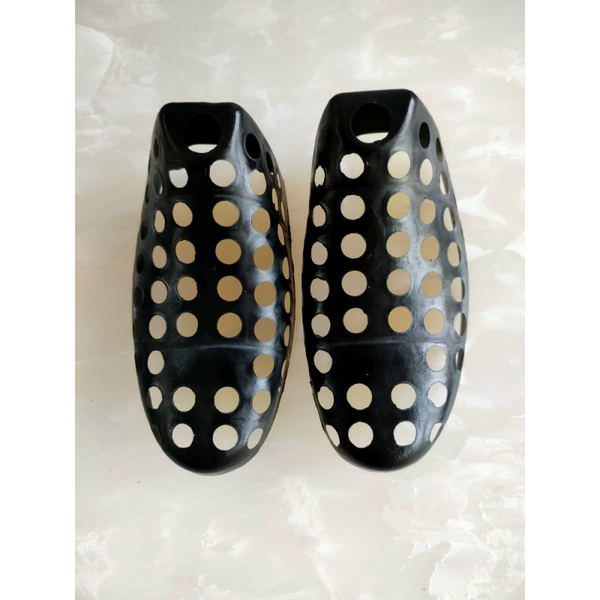 One pair, 39-42 sizes