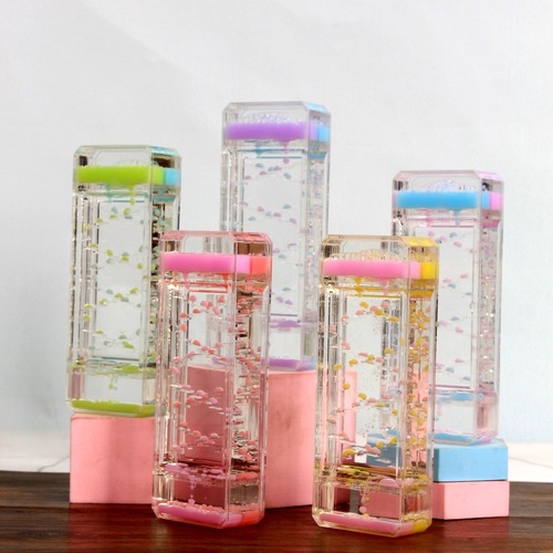 A variety of creative double-heart oil drop desktop ornaments liquid hourglass toy timer students and children quicksand gift batch
