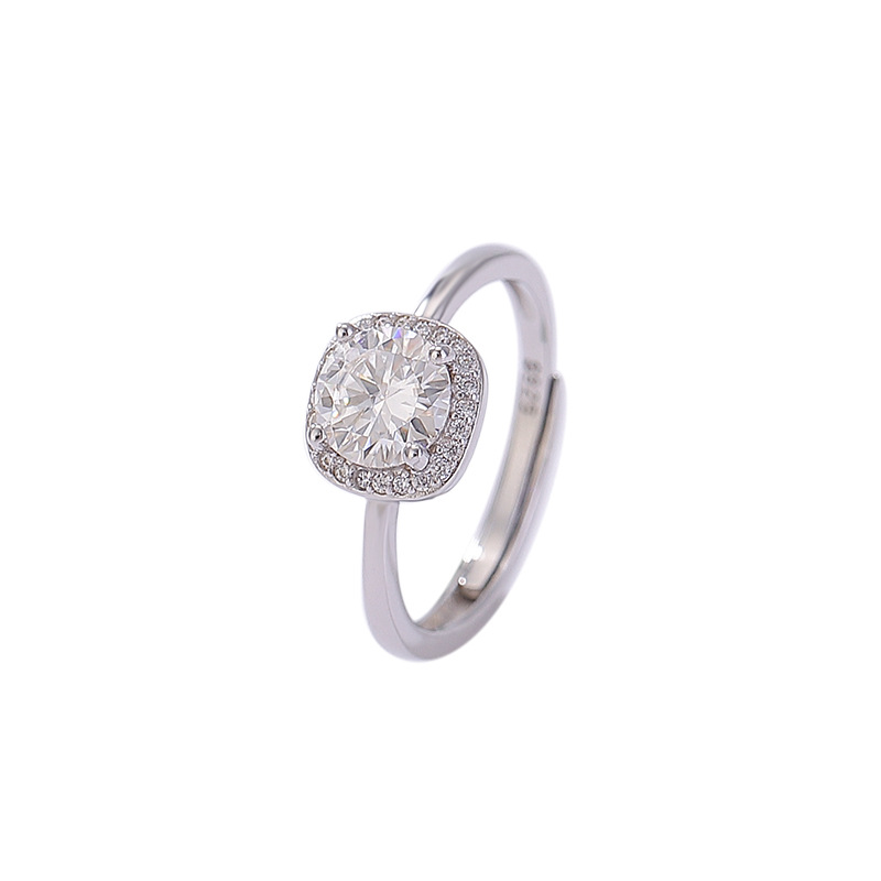 Nhẫn bạc S925 đính đá Moissanite hình vuông nhỏ phong cách tối giản thời trang — Một mảnh