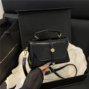 �μ�����б��͹ż�ɫƤ���p��2026�¿�s���|���eС������Ů