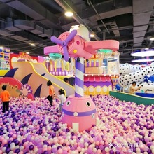 新款淘气堡高端定制大型儿童游乐园设备免费厂家直销场地整场规划