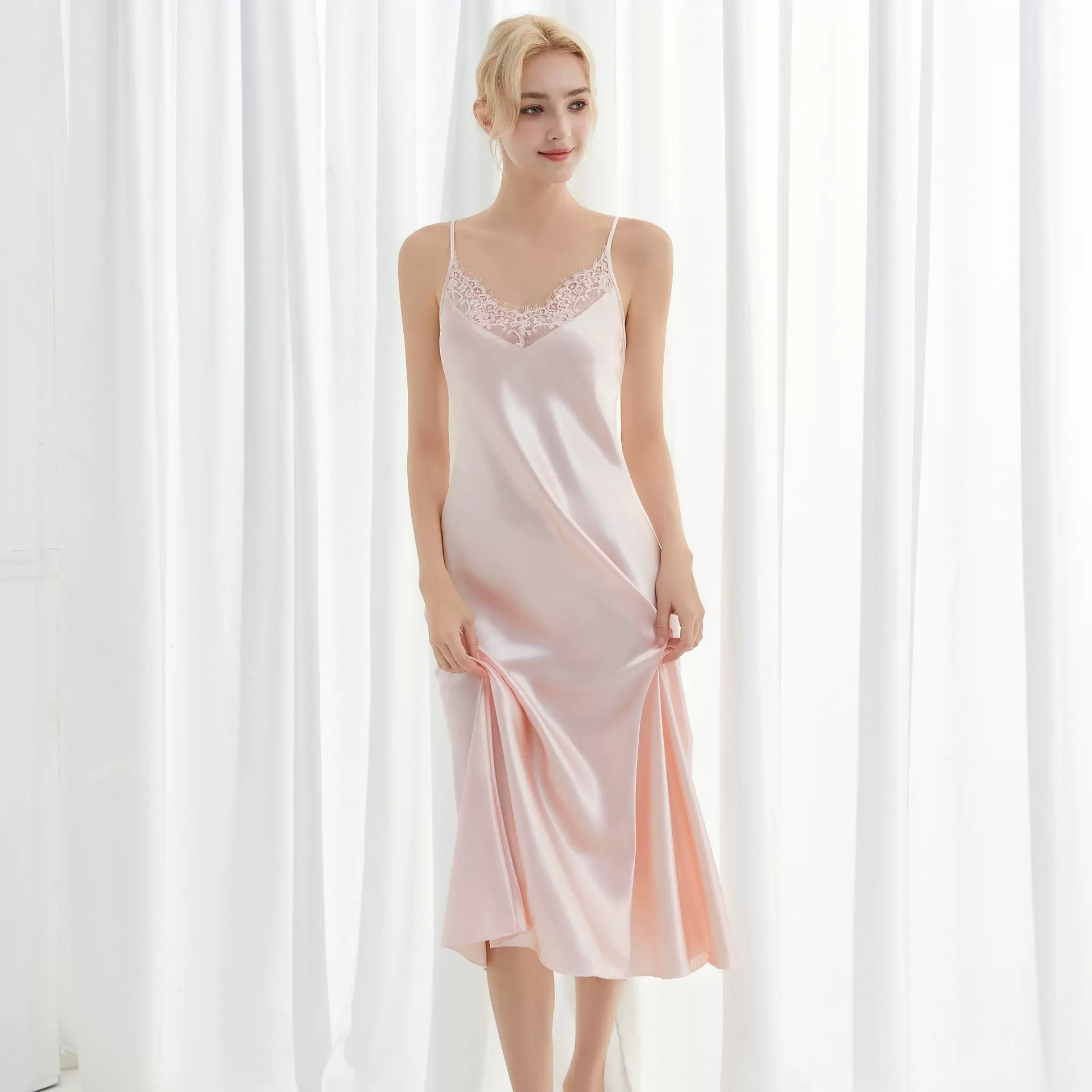 跨境热销荷如诗夏季V领纯欲风可外穿吊带女长款居家睡眠大码睡裙