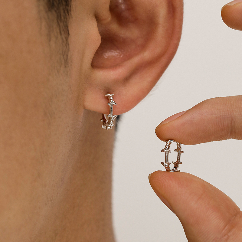 Men's retro design earrings