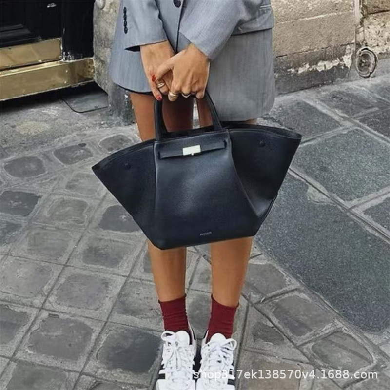 European and American Niche Demellier New Wings Bag Simple Shoulder Hand Tote Bag All-match Large Capacity Women's Bag