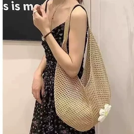 女士手提包;女士手拿包;手机包