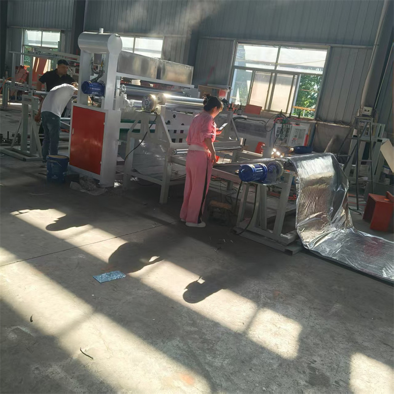 岩棉铝箔玻纤布涂胶复合机