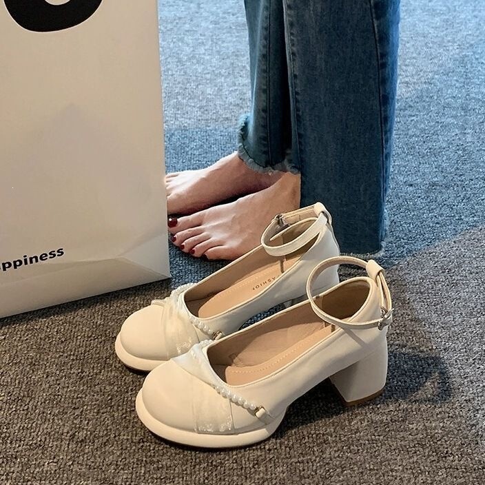 White Mary Jane Shoes, Bridesmaid Shoes, Everyday Wearable Shallow Comfortable Single Shoes, Chunky Heel, One-Strap High Heels for Women, Spring and Autumn