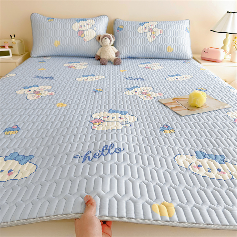 Class A cool silk latex mat three-piece summer small fresh ice silk mat student dormitory air conditioning soft mat wholesale