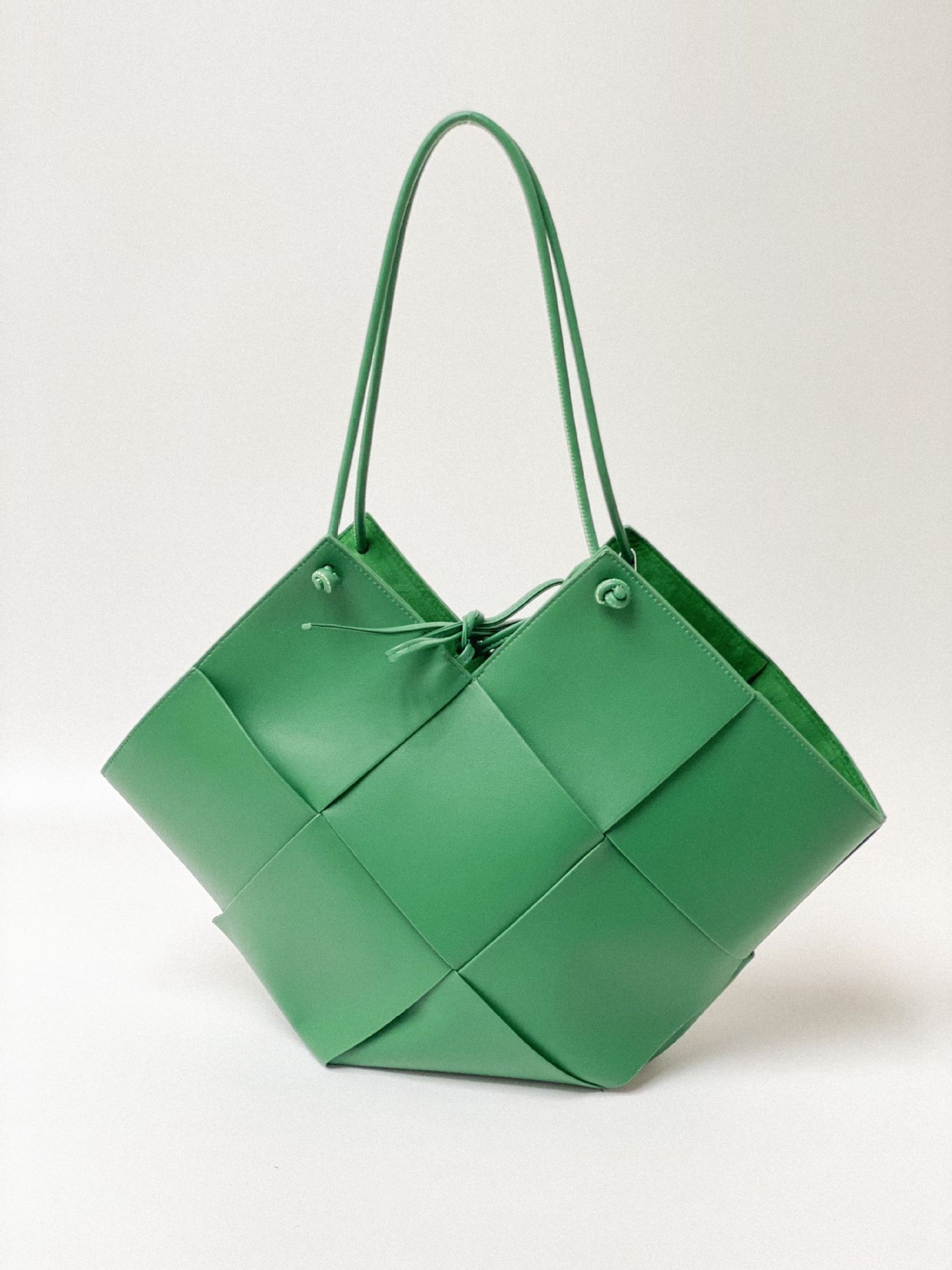 Handbag Image 3